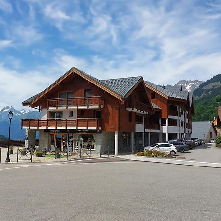 Terresens - Le Saphir Aparthotel Vaujany Kültér fotó