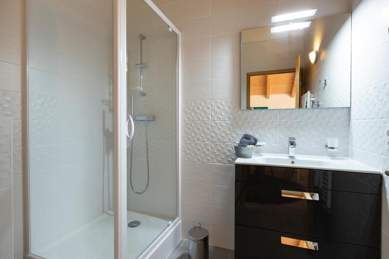 Terresens - Le Saphir Aparthotel Vaujany Kültér fotó